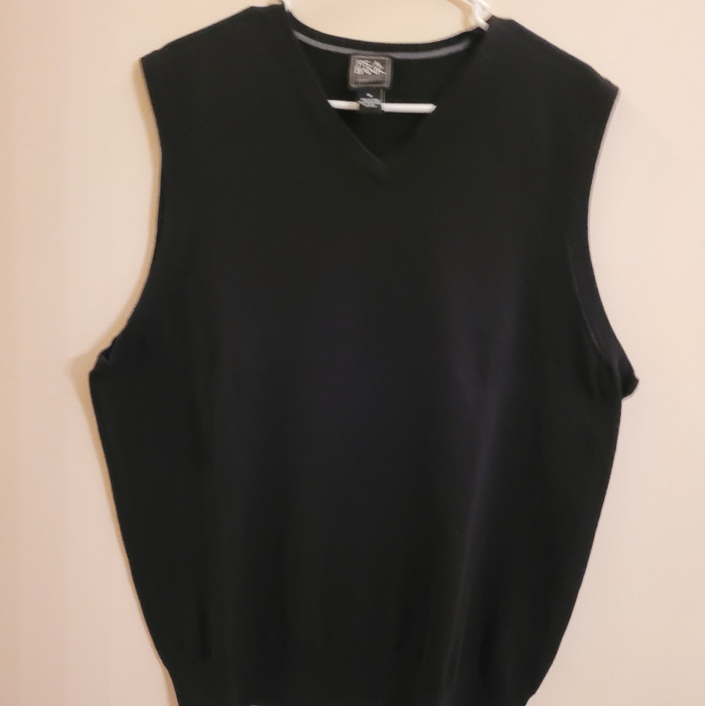 Men's dress sweater vest